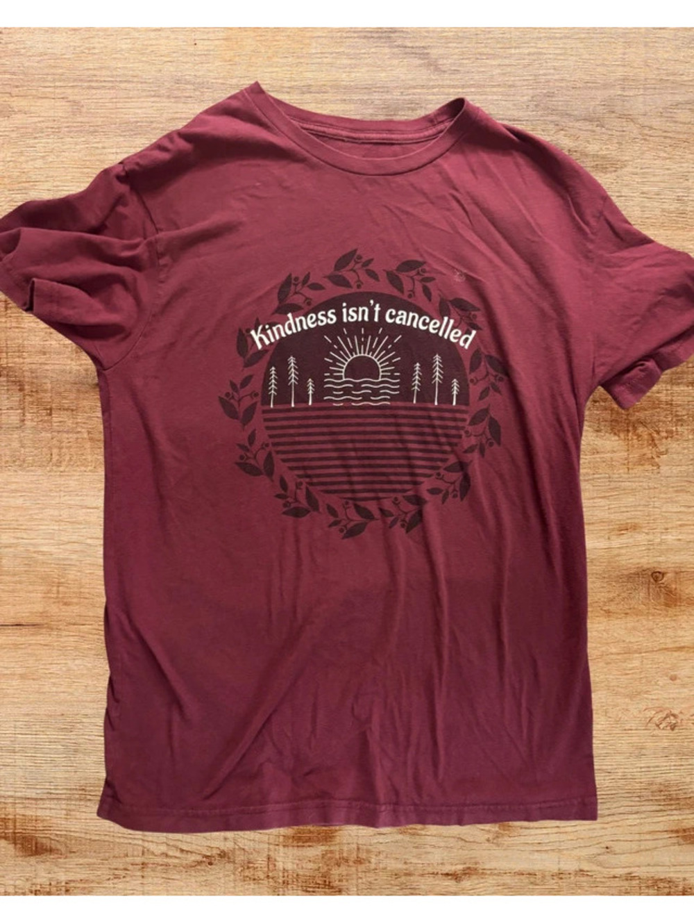 Kindness Isn’t Cancelled Maroon Graphic T-Shirt Women’s L Positive Message